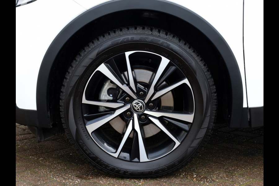 Toyota C-HR 2.0 PHEV 220 Dynamic | Bi-Tone | Stuurwielverwarming | Dodehoek