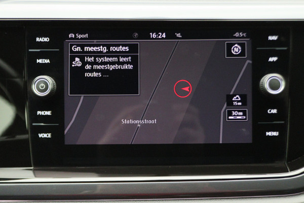 Volkswagen Polo 1.0 TSI Highline R-Line Climate, ACC, Apple Carplay, Sfeerverlichting, Sportstoelen, DAB, 17''