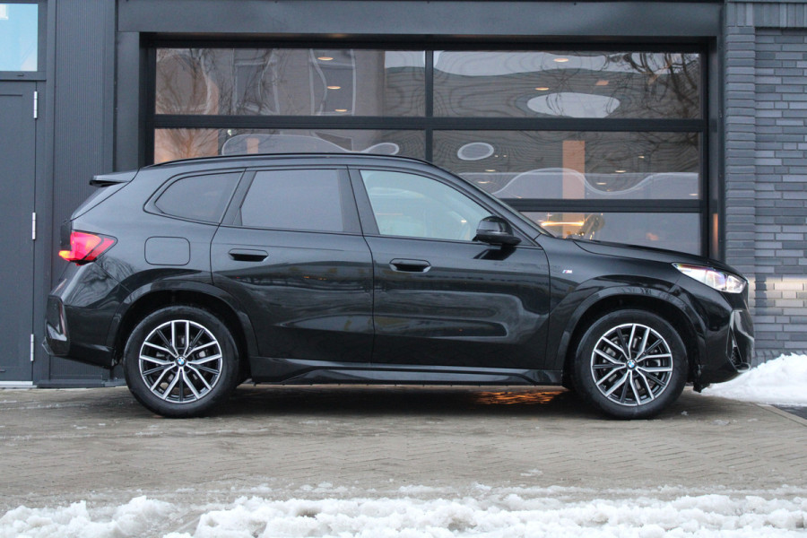 BMW X1 sDrive20i | BTW | M-SPORT | KEYLESS | HUD | 360 CAM | AMBIENCE LIGHT |