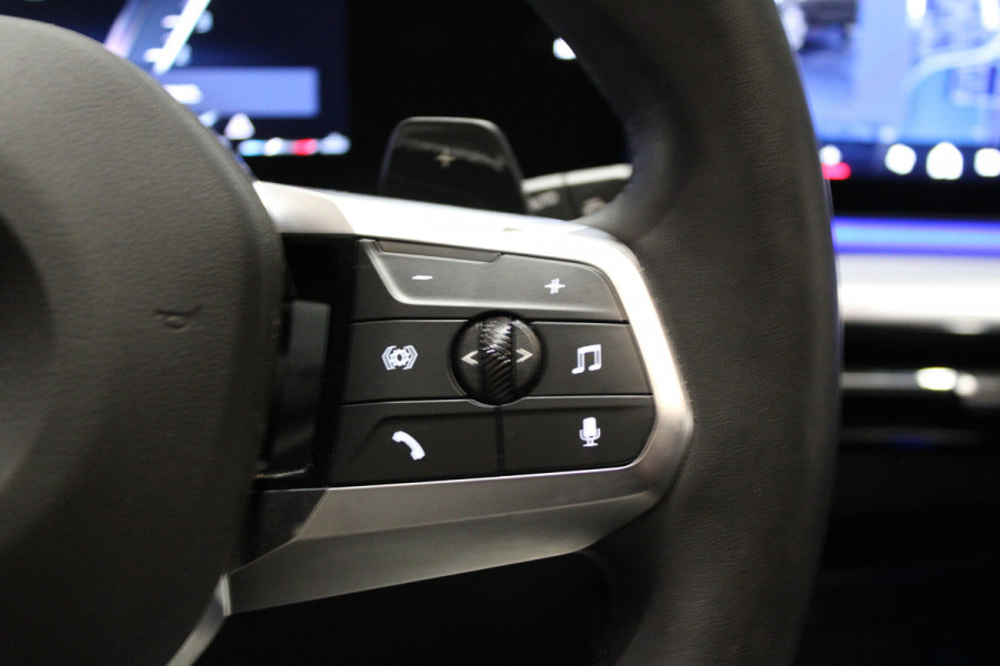 BMW X1 sDrive20i | BTW | M-SPORT | KEYLESS | HUD | 360 CAM | AMBIENCE LIGHT |