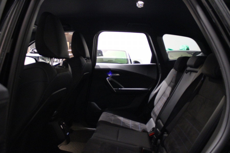 BMW X1 sDrive20i | BTW | M-SPORT | KEYLESS | HUD | 360 CAM | AMBIENCE LIGHT |