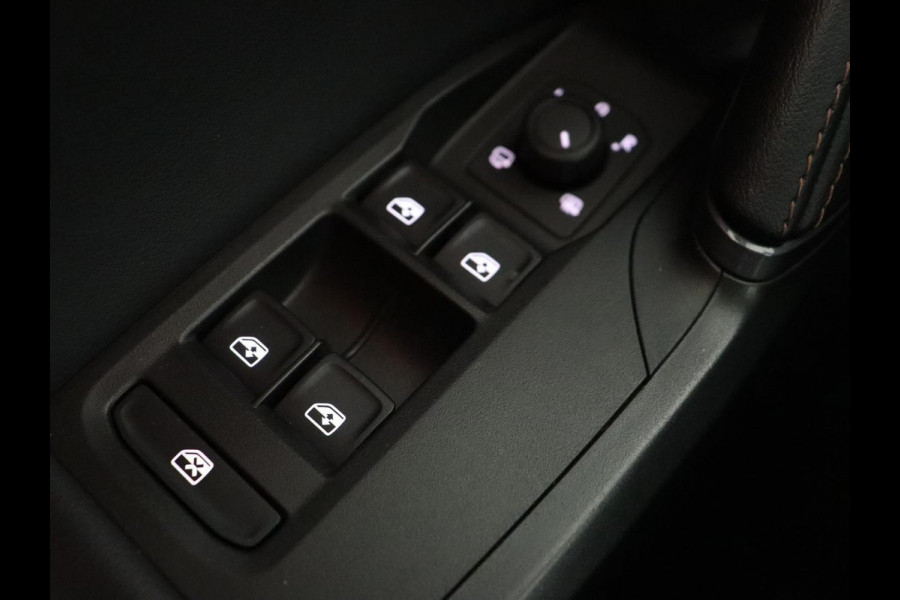 CUPRA Leon 2.0 TSI | Stoelverwarming | Beats Pack | Carplay | Carplay | Adaptive cruise | Memory | Sfeerverlichting | Stuurverwarming | Full LED | Sportstoelen