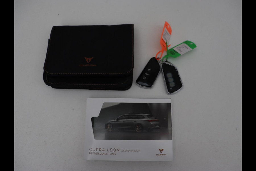 CUPRA Leon 2.0 TSI | Stoelverwarming | Beats Pack | Carplay | Carplay | Adaptive cruise | Memory | Sfeerverlichting | Stuurverwarming | Full LED | Sportstoelen