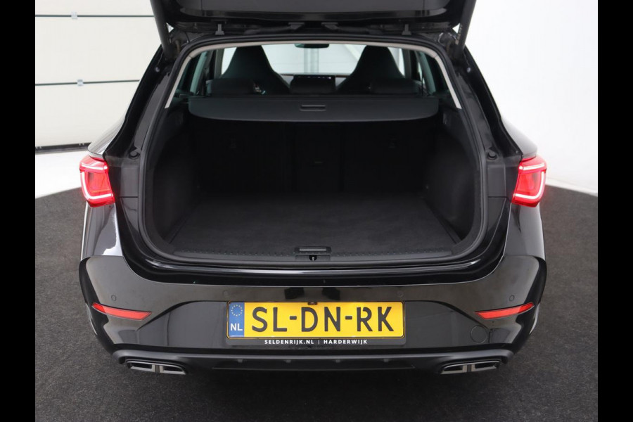 CUPRA Leon 2.0 TSI | Stoelverwarming | Beats Pack | Carplay | Carplay | Adaptive cruise | Memory | Sfeerverlichting | Stuurverwarming | Full LED | Sportstoelen