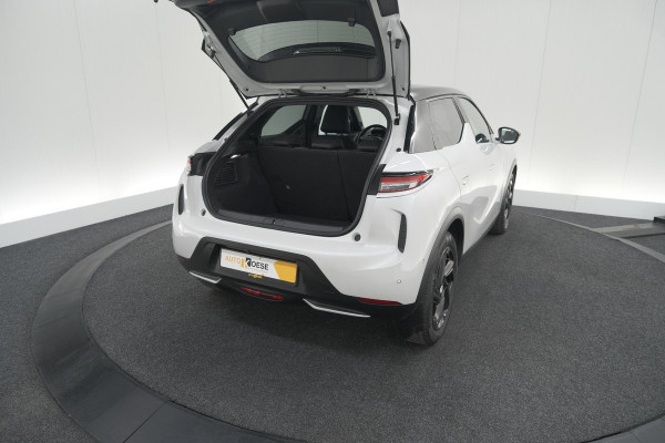 DS Ds 3 Crossback E-Tense So Chic 50 kWh | SHO = 93,8% | Allseason Banden | Camera | Dodehoekdetectie | Head-Up Display