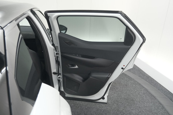 DS Ds 3 Crossback E-Tense So Chic 50 kWh | SHO = 93,8% | Allseason Banden | Camera | Dodehoekdetectie | Head-Up Display