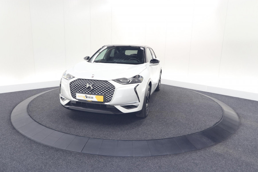 DS Ds 3 Crossback E-Tense So Chic 50 kWh | SHO = 93,8% | Allseason Banden | Camera | Dodehoekdetectie | Head-Up Display