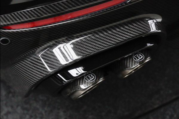 Mercedes-Benz GLS BRABUS 800 4MATIC HUD Massage Full-Carbon Panodak Leer Distronic Standkachel Keyless 360 Camera Burmester Sterrenhemel Airmatic DC Elektr. achterklep Elektr. verstelbare stoelen voor & achter met memory Soft close Elektr. bedienbare trekhaak Elektr. verstelbare stuurwiel Navi PDC LM velgen