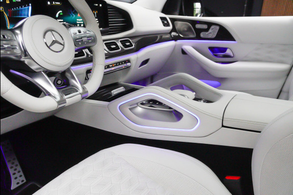 Mercedes-Benz GLS BRABUS 800 4MATIC HUD Massage Full-Carbon Panodak Leer Distronic Standkachel Keyless 360 Camera Burmester Sterrenhemel Airmatic DC Elektr. achterklep Elektr. verstelbare stoelen voor & achter met memory Soft close Elektr. bedienbare trekhaak Elektr. verstelbare stuurwiel Navi PDC LM velgen
