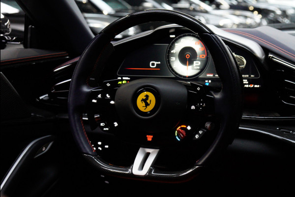 Ferrari Purosangue 6.5 V12