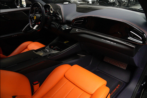 Ferrari Purosangue 6.5 V12