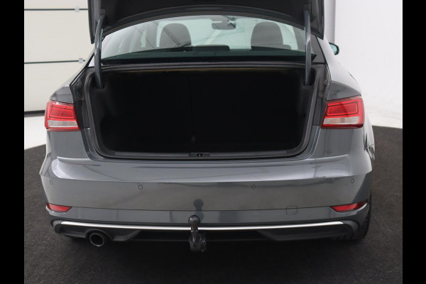 Audi A3 1.0 TFSI Design Pro Line Plus | Stoelverwarming | Trekhaak | Sportstoelen | Full LED | Navigatie | DAB | Cruise control | Climate control | Parkeerhulp | Bluetooth