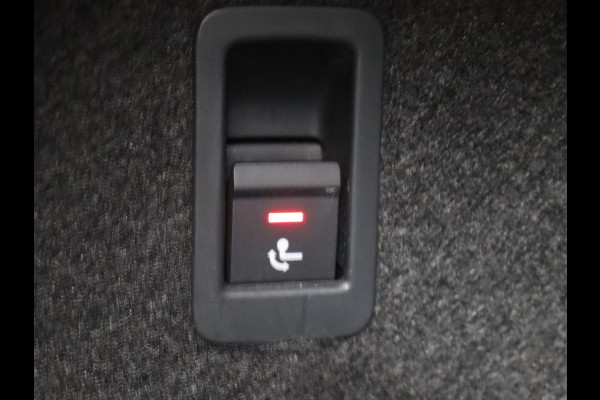 Audi A3 1.0 TFSI Design Pro Line Plus | Stoelverwarming | Trekhaak | Sportstoelen | Full LED | Navigatie | DAB | Cruise control | Climate control | Parkeerhulp | Bluetooth