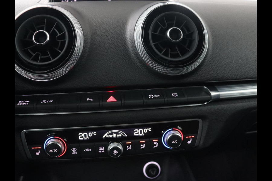 Audi A3 1.0 TFSI Design Pro Line Plus | Stoelverwarming | Trekhaak | Sportstoelen | Full LED | Navigatie | DAB | Cruise control | Climate control | Parkeerhulp | Bluetooth
