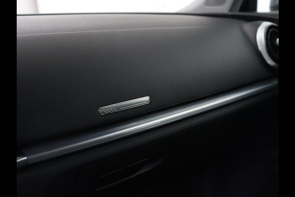 Audi A3 1.0 TFSI Design Pro Line Plus | Stoelverwarming | Trekhaak | Sportstoelen | Full LED | Navigatie | DAB | Cruise control | Climate control | Parkeerhulp | Bluetooth