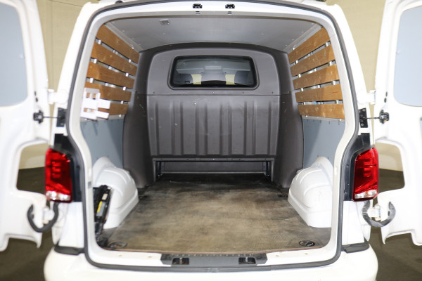 Volkswagen Transporter 2.0 TDI L2 H1 DC 150pk Airco Navigatie Imperiaal