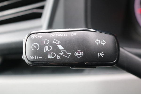 Volkswagen Transporter 2.0 TDI L2 H1 DC 150pk Airco Navigatie Imperiaal