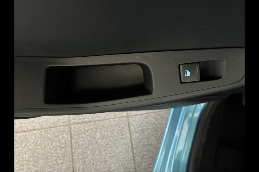 Ford Fiesta 125pk Hybride Titanium MHEV winterpakket-apple carplay-privacyglass