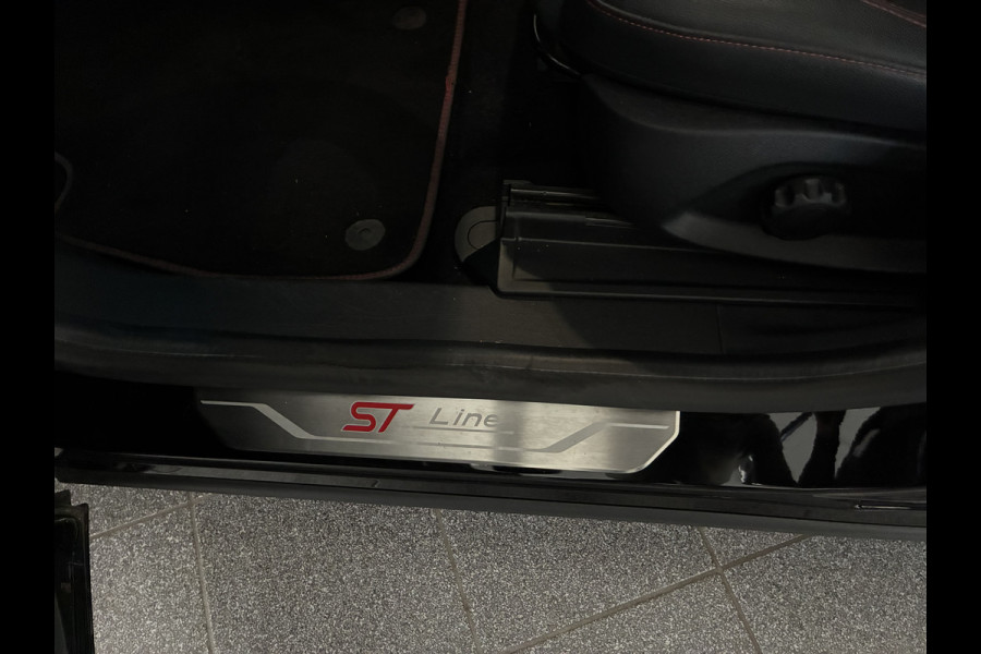 Ford Puma 155pk EcoBoost Hybrid ST-Line X bomvol! pan.dak-elektr achterklep