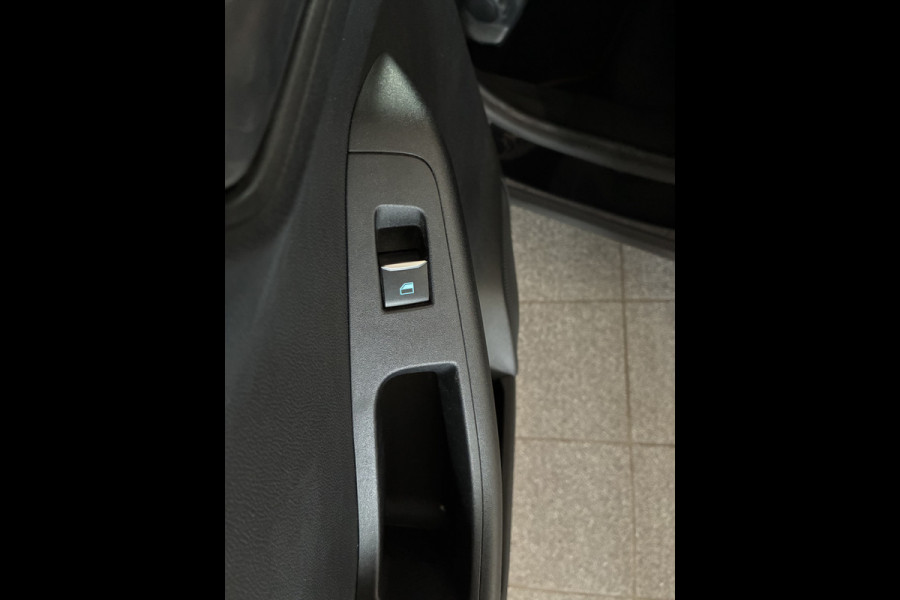 Ford Puma 155pk EcoBoost Hybrid ST-Line X bomvol! pan.dak-elektr achterklep