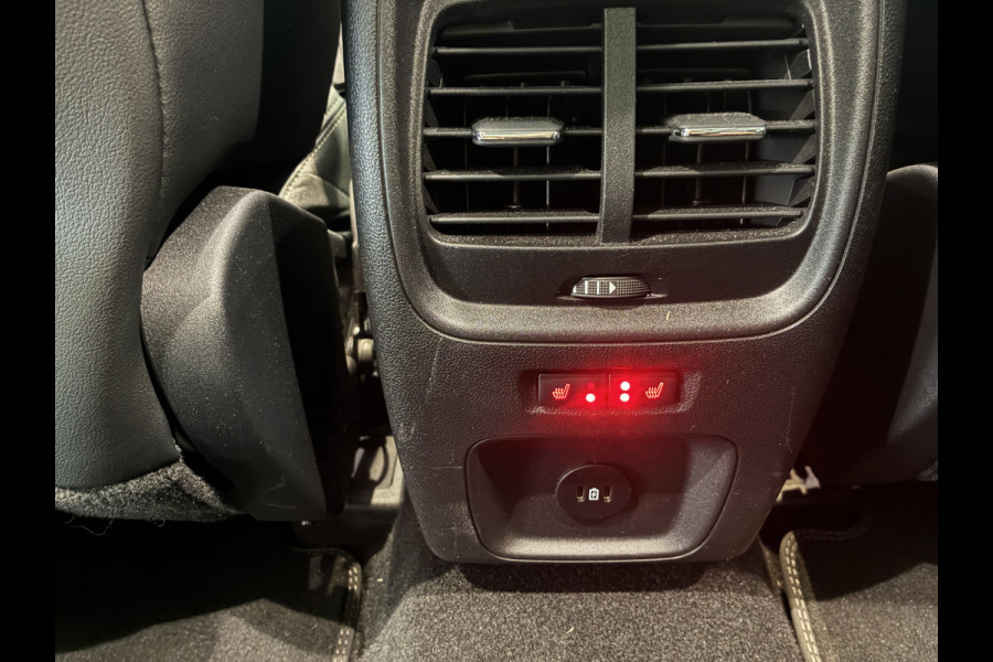 Ford Kuga Vignale PHEV vol opties-elektr.trekhaak-pan.dak 20-inch lichtmetaal