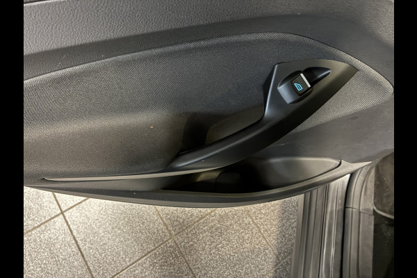 Ford C-MAX 125pk Titanium vol opties