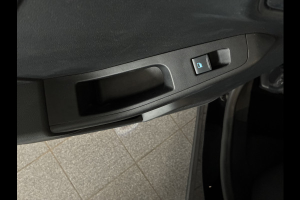 Ford Puma 125PK Automaat Hybrid ST-Line X vol opties!! pan.dak-trekhaak