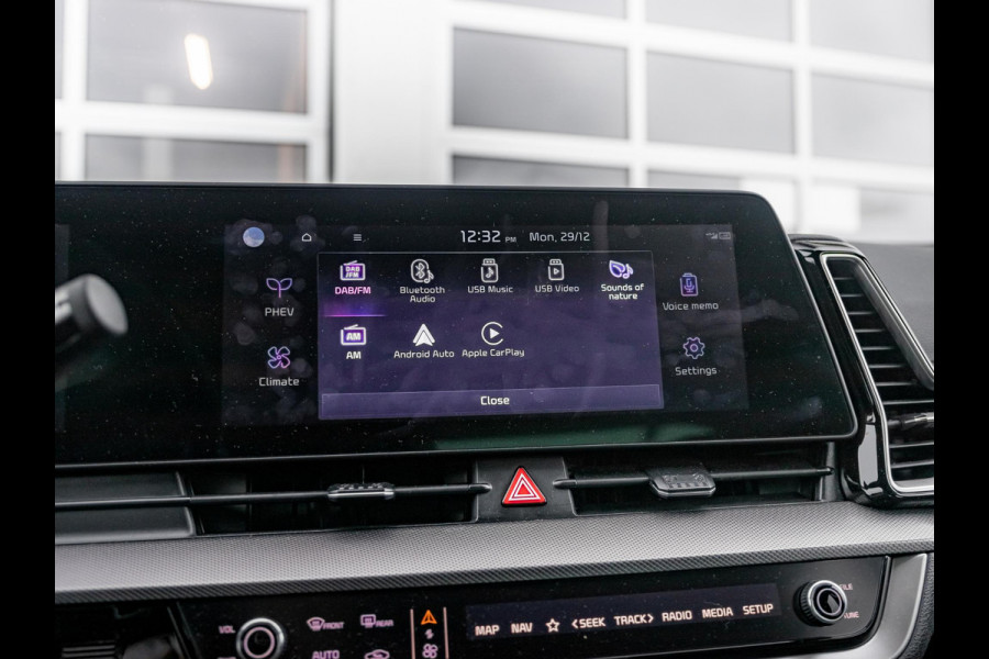 Kia Sportage 1.6 T-GDi Plug-in Hybrid AWD Dark Edition l Stoel Stuur Verwarming l Camera l Navigatie l El. Stoelen