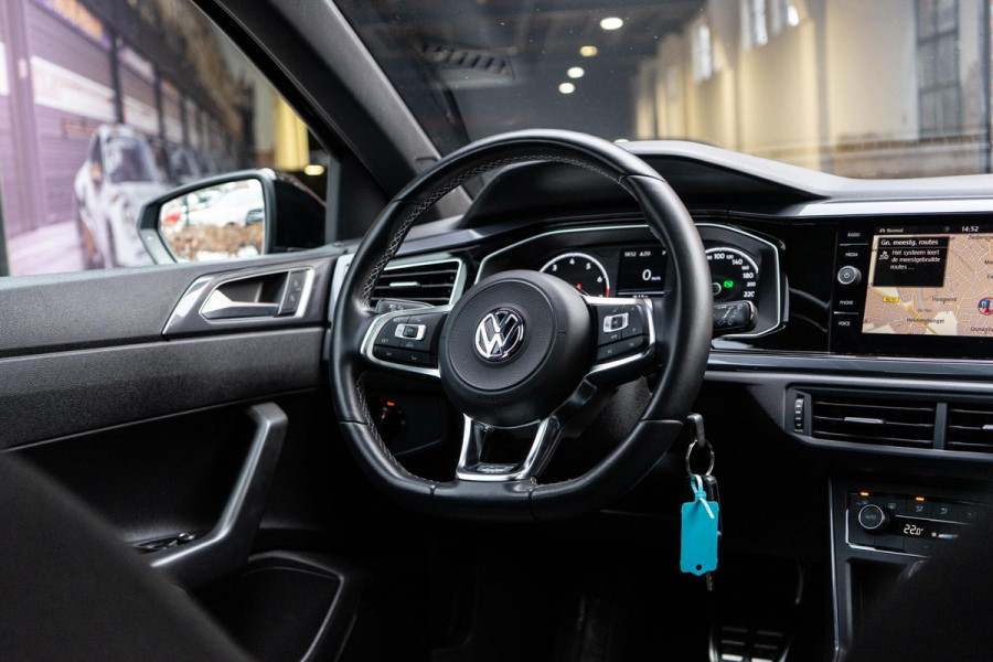 Volkswagen Polo 1.0 TSI Highline R-Line Pano / Beats / Camera
