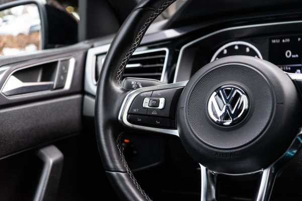 Volkswagen Polo 1.0 TSI Highline R-Line Pano / Beats / Camera