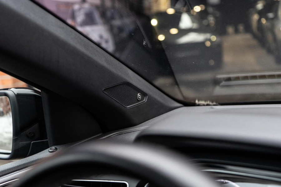 Volkswagen Polo 1.0 TSI Highline R-Line Pano / Beats / Camera