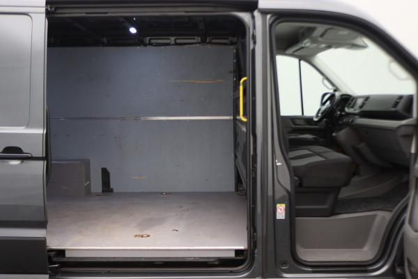 Volkswagen Crafter 35 2.0 TDI 140 PK DSG L3H2 (L2H1)