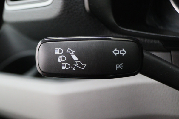 Volkswagen Crafter 35 2.0 TDI 140 PK DSG L3H2 (L2H1)