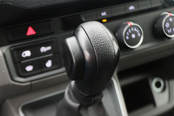 Volkswagen Crafter 35 2.0 TDI 140 PK DSG L3H2 (L2H1)