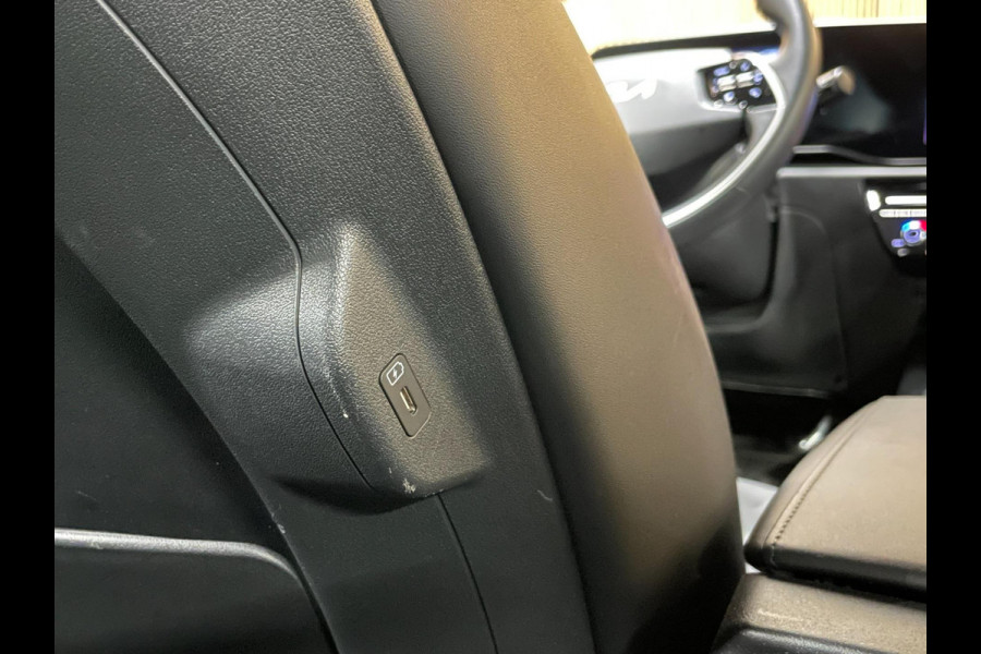 Kia Niro EV DynamicLine 64.8 kWh|NIEUW MODEL|DIGITAL COCKPIT|ACC|APPLE CARPLAY|CAMERA|1/2 LEDER|CLIMATE+CRUISE CONTROL|ORG.NL|NAP|
