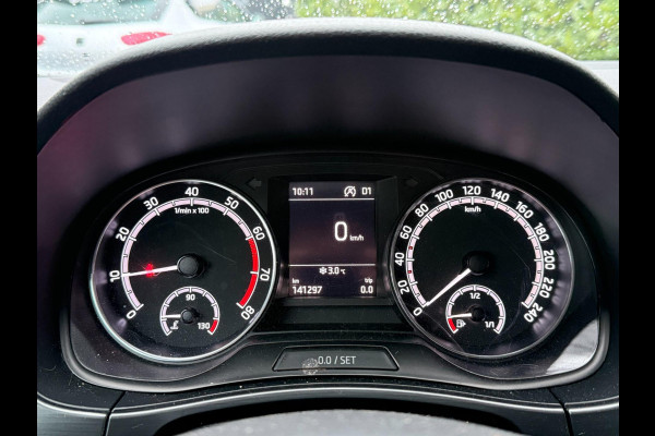 Škoda Fabia 1.0 TSI | ADAPTIEVE CRUISE CONTROL | STOELVERWARMING | PDC | APPLE CARPLAY / ANDROID AUTO