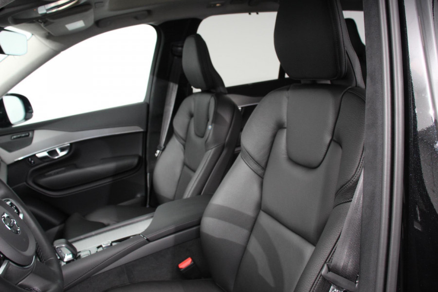 Volvo XC90 2.0 T8 455pk Recharge AWD Ultimate Dark | DEMO ! | Leder | Panorama-schuifdak | Navigatie | Harman Kardon | Electrisch bedienbare achterklep | Camera