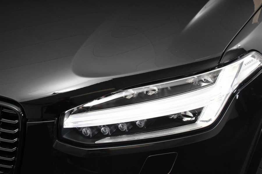 Volvo XC90 2.0 T8 455pk Recharge AWD Ultimate Dark | DEMO ! | Leder | Panorama-schuifdak | Navigatie | Harman Kardon | Electrisch bedienbare achterklep | Camera