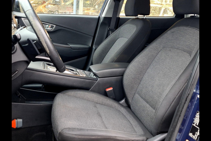 Hyundai Kona EV Comfort 64 kWh | SOH: nnb | 3 Fase | Warmtepomp | Trekhaak | Navi | Adaptive CC | Climate |