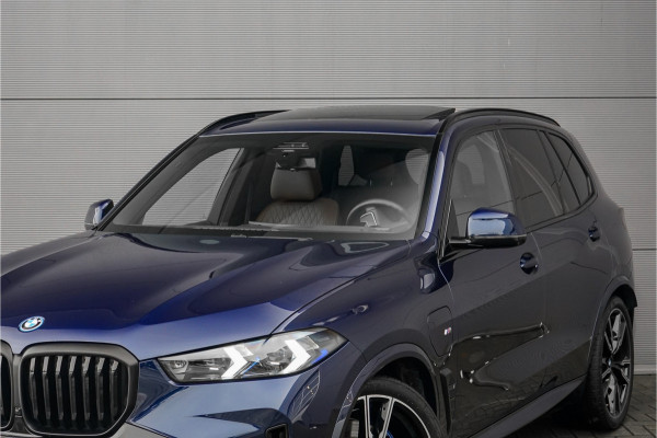 BMW X5 xDrive50e Launch Ed M-Sport Pro Pano B&W ACC Luchtvering 22" 1e Eig