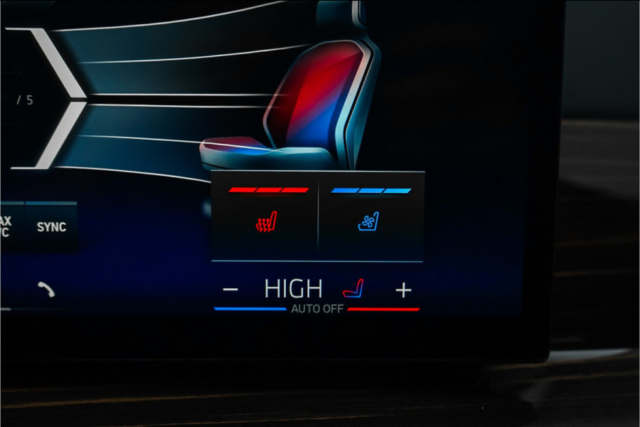 BMW X5 xDrive50e Launch Ed M-Sport Pro Pano B&W ACC Luchtvering 22" 1e Eig