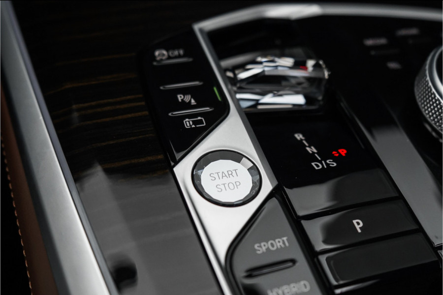 BMW X5 xDrive50e Launch Ed M-Sport Pro Pano B&W ACC Luchtvering 22" 1e Eig