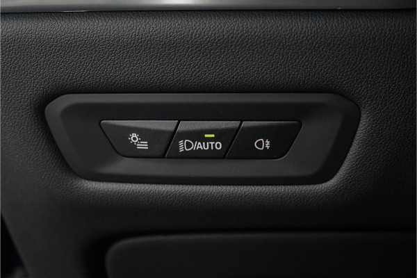 BMW X5 xDrive50e Launch Ed M-Sport Pro Pano B&W ACC Luchtvering 22" 1e Eig