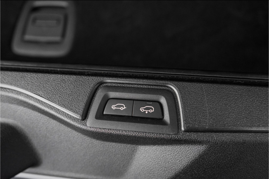 BMW X5 xDrive50e Launch Ed M-Sport Pro Pano B&W ACC Luchtvering 22" 1e Eig