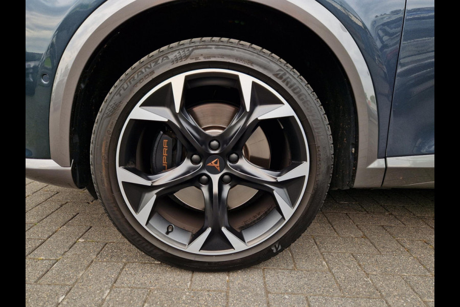 CUPRA Formentor 2.0 TSI 4DRIVE VZ 310 PK /Pano /Led /Carbon stoelen /Winterpakket