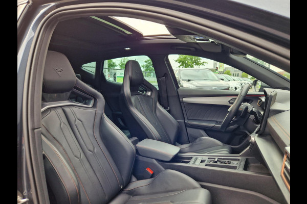 CUPRA Formentor 2.0 TSI 4DRIVE VZ 310 PK /Pano /Led /Carbon stoelen /Winterpakket