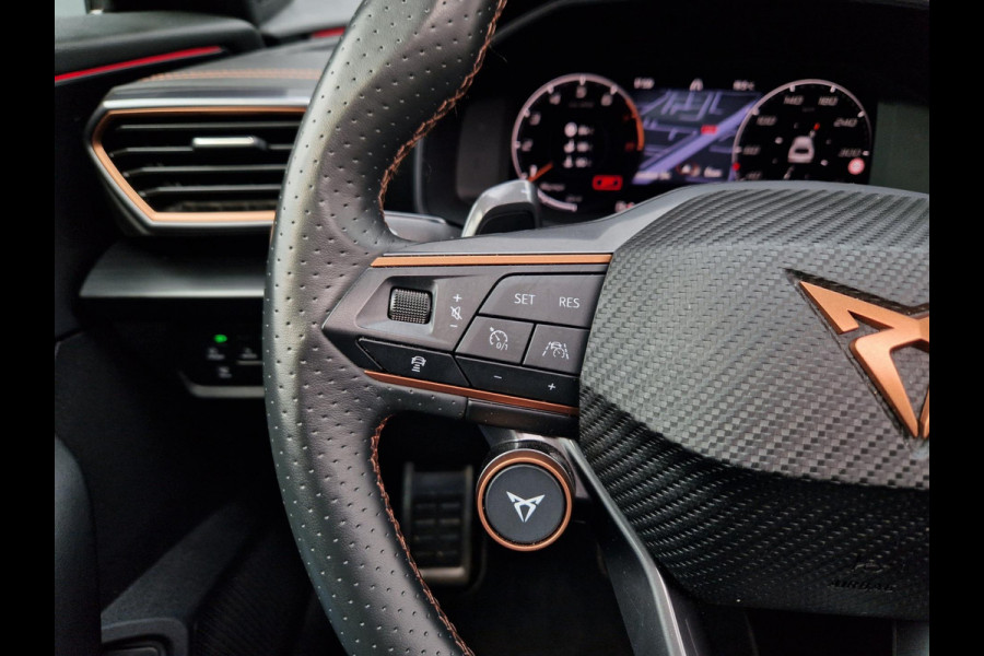 CUPRA Formentor 2.0 TSI 4DRIVE VZ 310 PK /Pano /Led /Carbon stoelen /Winterpakket