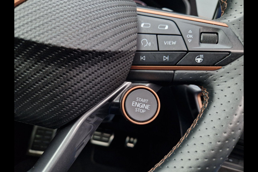 CUPRA Formentor 2.0 TSI 4DRIVE VZ 310 PK /Pano /Led /Carbon stoelen /Winterpakket