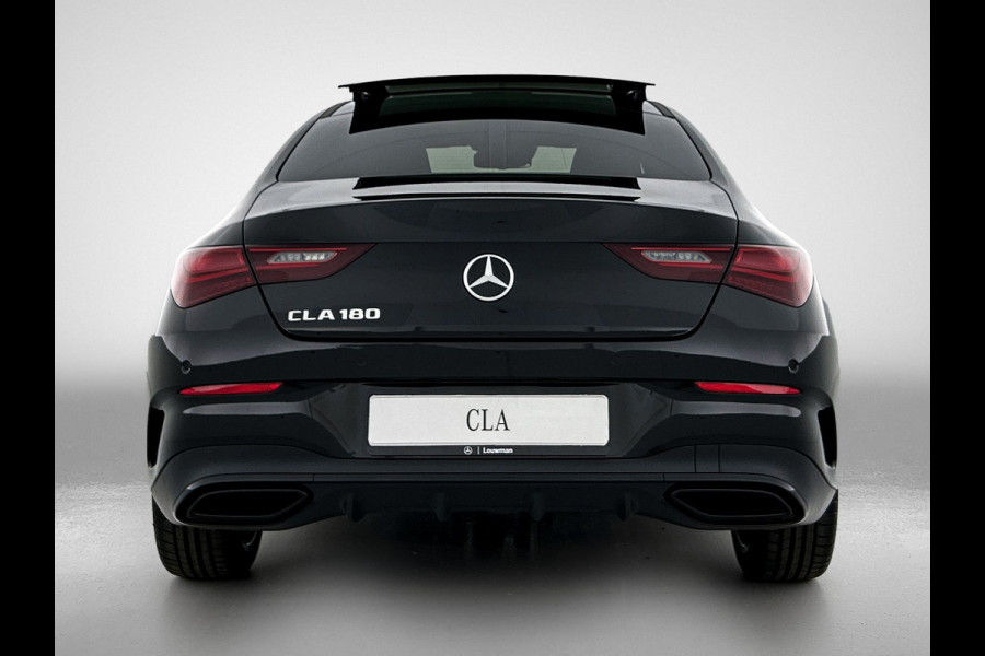 Mercedes-Benz CLA-Klasse 180 Business Solution AMG | AMG Line Plus pakket | Smartphone integratie | Panoramaschuifdak | 360° camera | Advanced sound system | Head-up display | 19 inch AMG velgen |