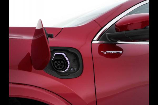Ford Kuga 2.5 PHEV Vignale (Plug-In) (INCL-BTW) Aut. *LUXURY-LEATHER | DIGI-COCKPIT | FULL-LED | KEYLESS | DAB | CARPLAY | NAVI-FULLMAP | MEMORY-PACK | HEATED-COMFORTSEATS | 18''ALU*
